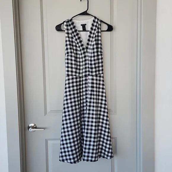 knee length form fitting dresses Knee Length Chiffon V Neck A-Line Wedding Guest Dresses